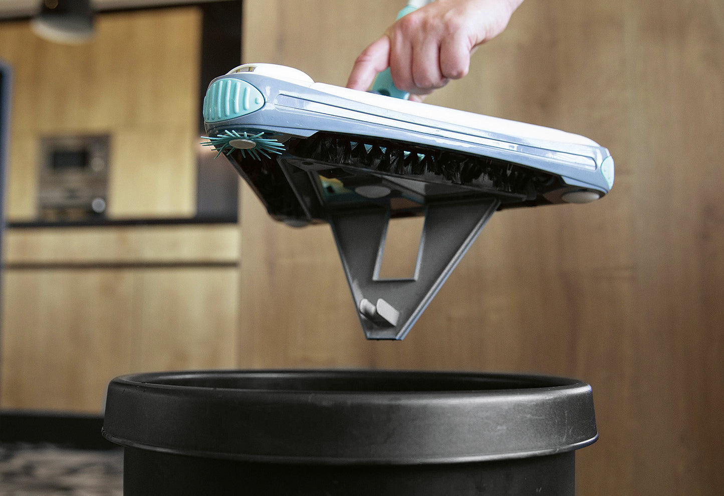 Reinigungsbesen DeeperSweeper