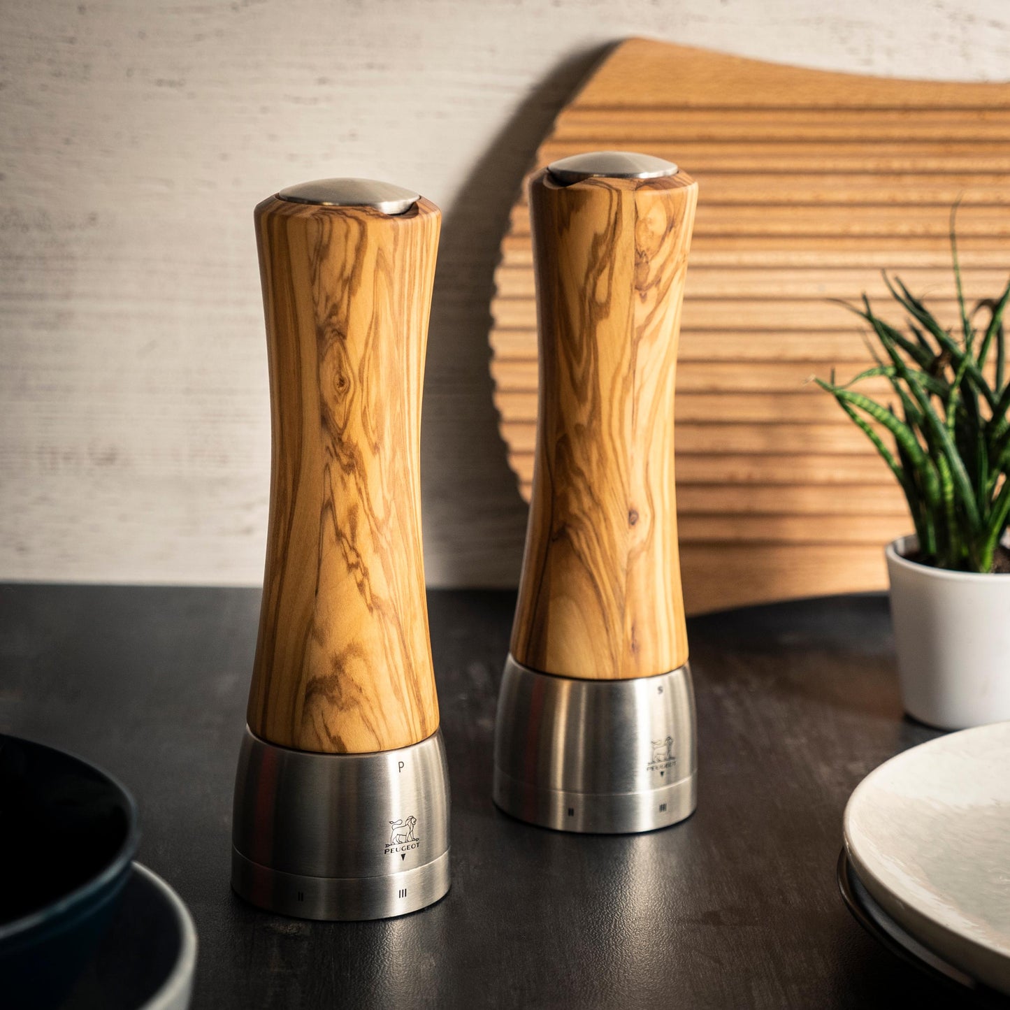 Salzmühle Daman-Madras u'Select Z 16cm Olivenholz