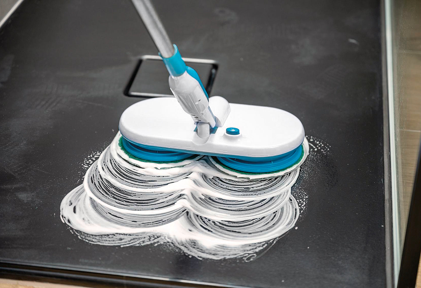 Akku-Bodenwischer Floating Mop